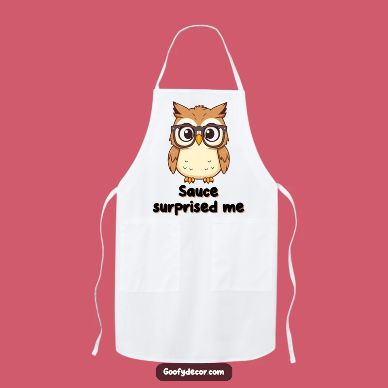 Funny Surprised Owl Reading Glasses Apron: Cook with Intellectual Shock
